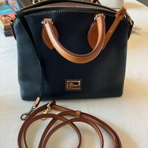 NWOT Dooney Bourke Leather Purse